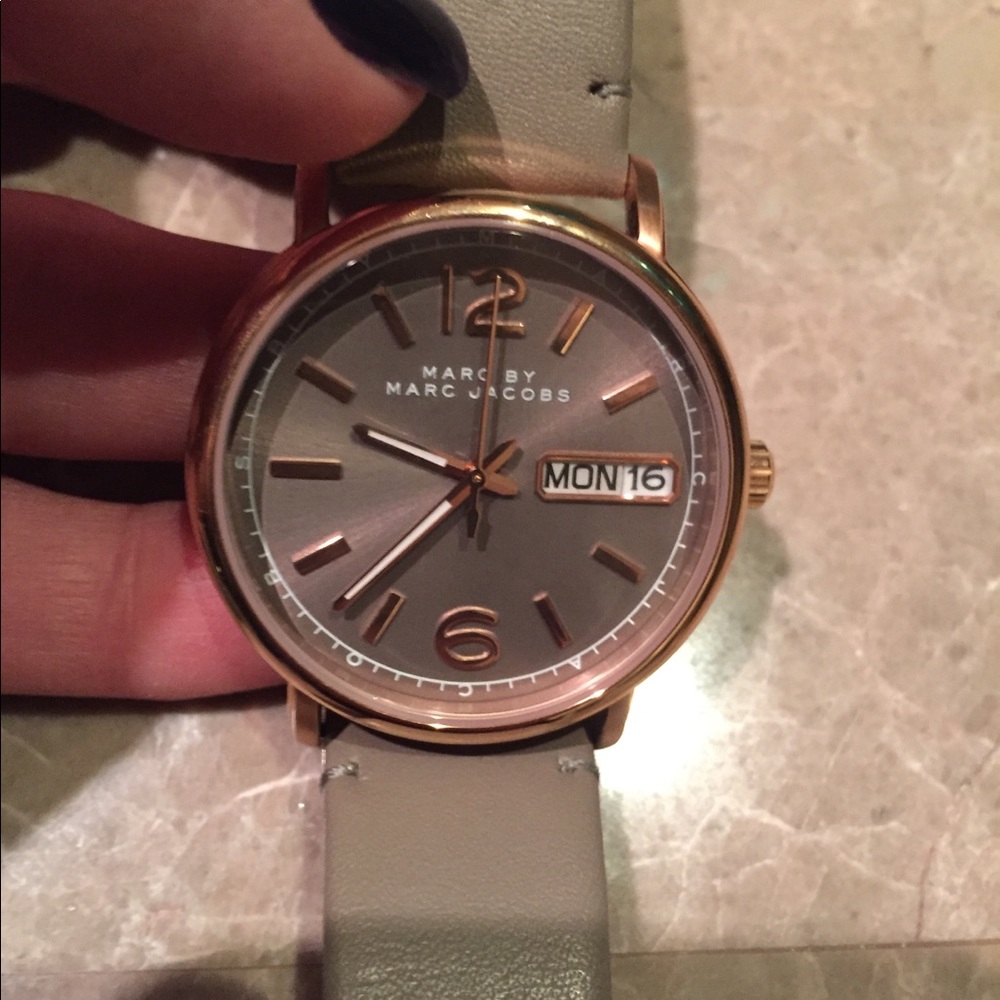 Marc Jacobs Ladies Watch - image 4